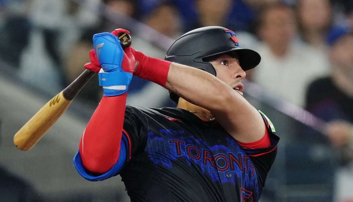 Brandon Valenzuela shines with first MLB home run as Blue Jays surge past Twins 10-4