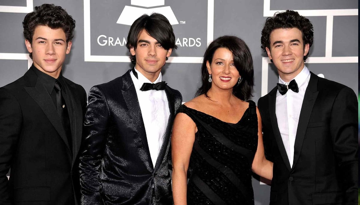 Jonas Brothers’ mother, Denise, opens up about serious ‘health scare’