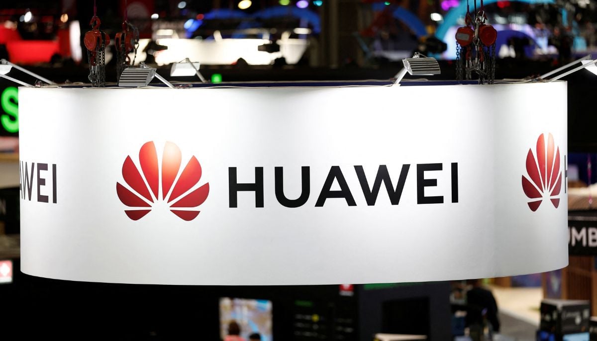 Huawei beats Apple, Samsung to market with wide foldable