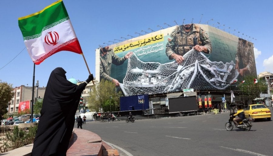 Iran expected to respond to US proposal on Thursday through Pakistan as talks advance