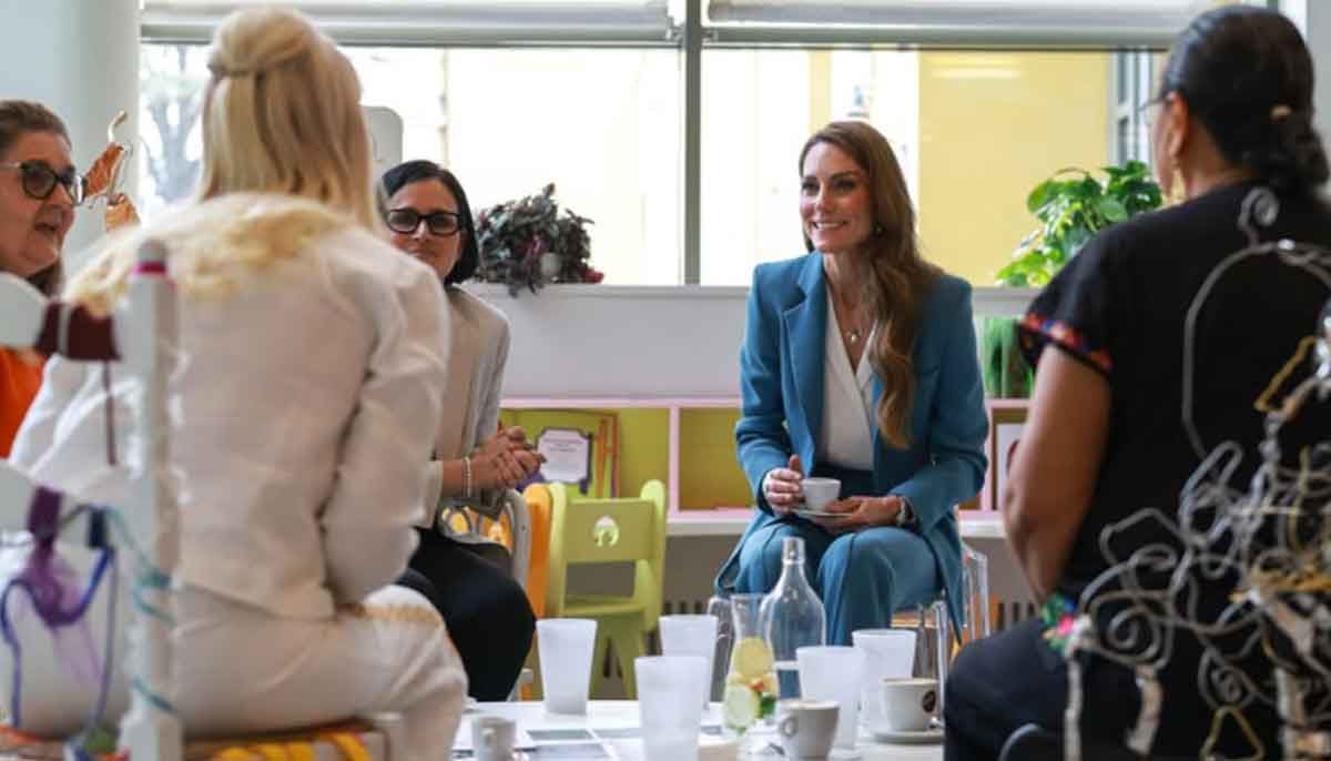 Kate Middleton meets educators from Brazil and Mexico in Italy 