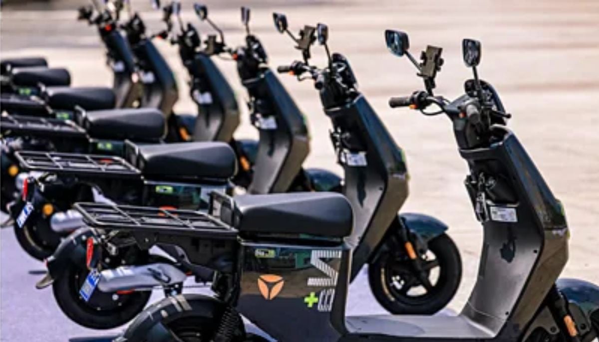 China tests self-driving scooters that park, ride themselves