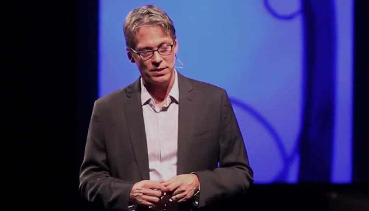 Brian Lindstrom passes away after battle with rare brain disease