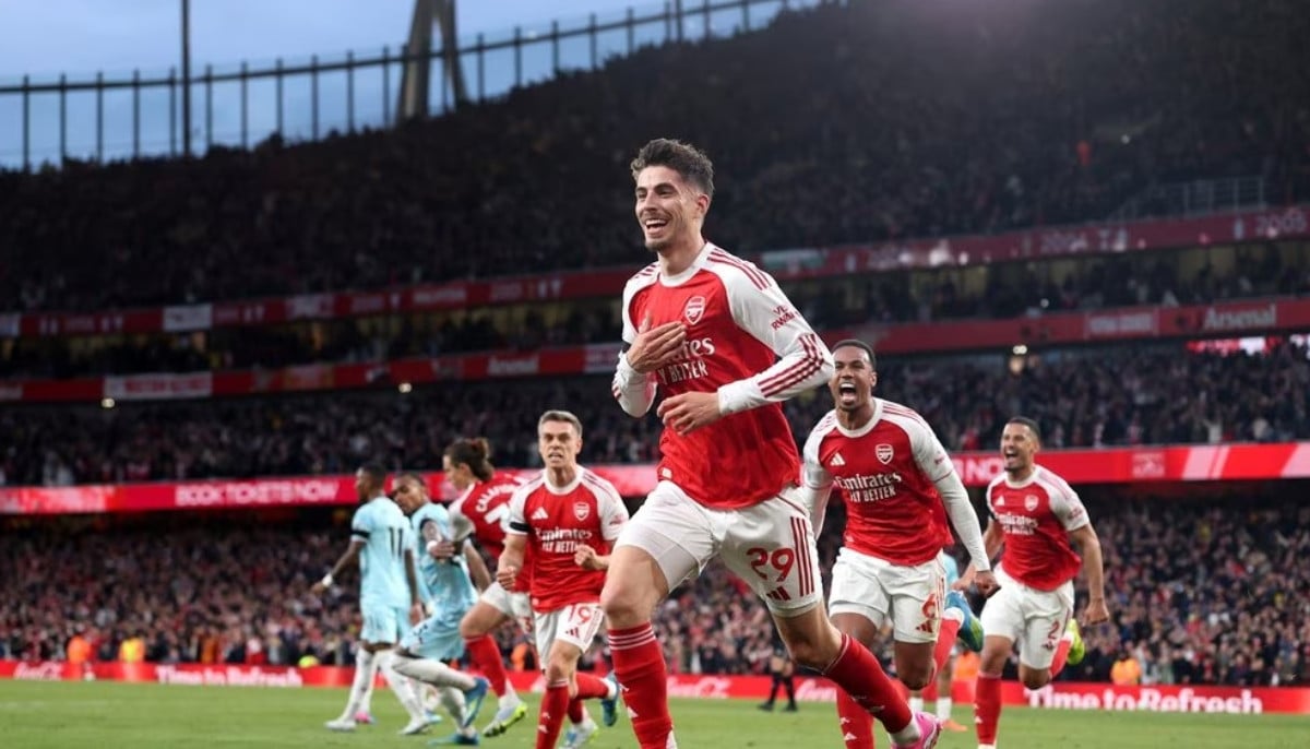 Arsenal crowned Premier League champions for first time in 22 years