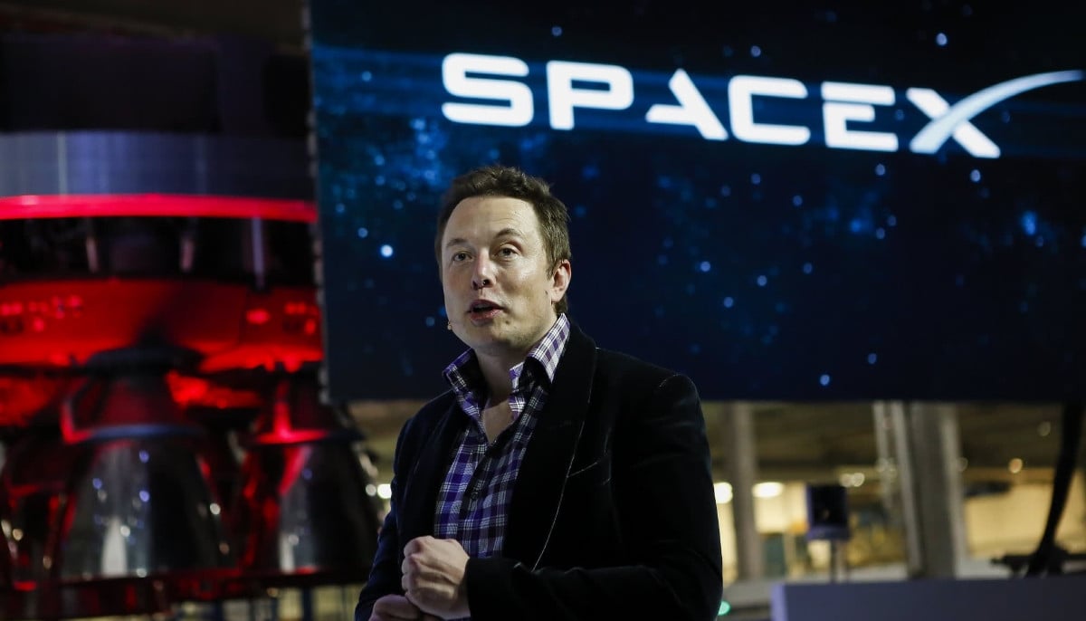 Elon Musk set for trillionaire status as SpaceX files for a long-awaited public stock offering