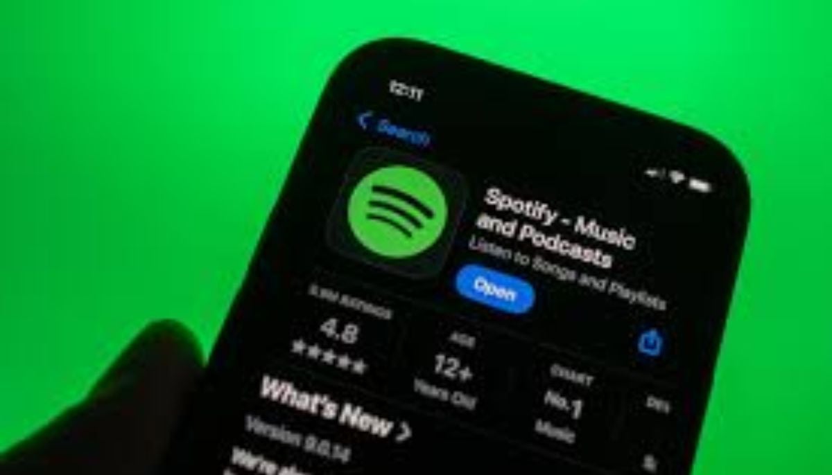 Spotify strikes landmark deal with Universal Music to let premium users create AI covers and remixes