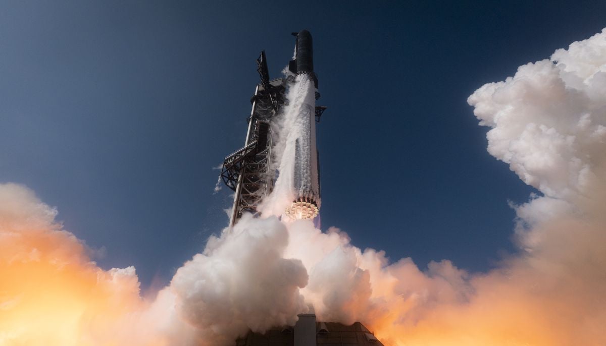 SpaceX Starship test flight succeeds despite engine failures