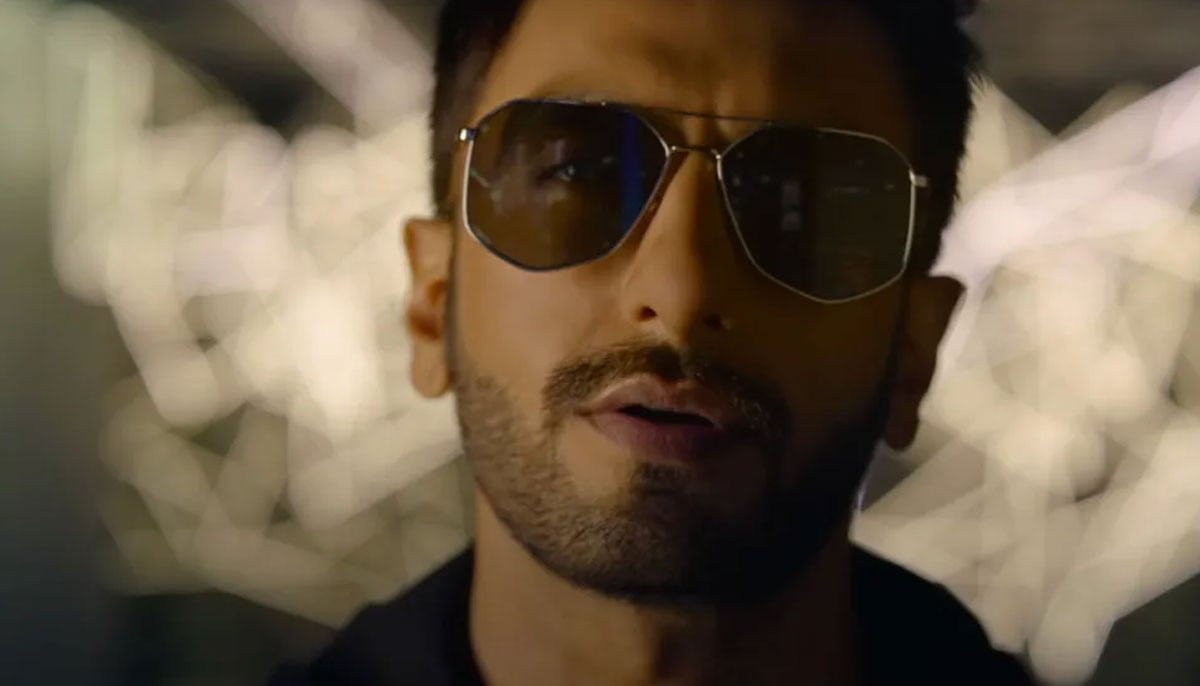 Ranveer Singh opts for 'silence' amid 'Don 3' controversy 