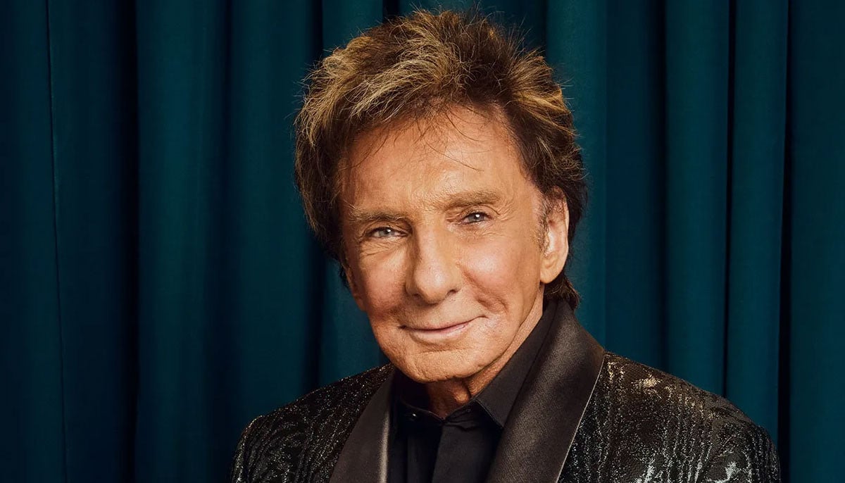 Barry Manilow reflects on difficult recovery after life-threatening illness: 'Was killing me'
