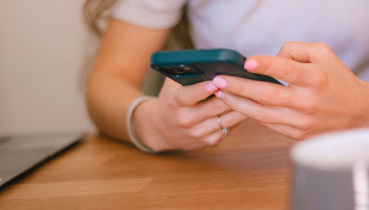 Can AI cure loneliness? New research says no