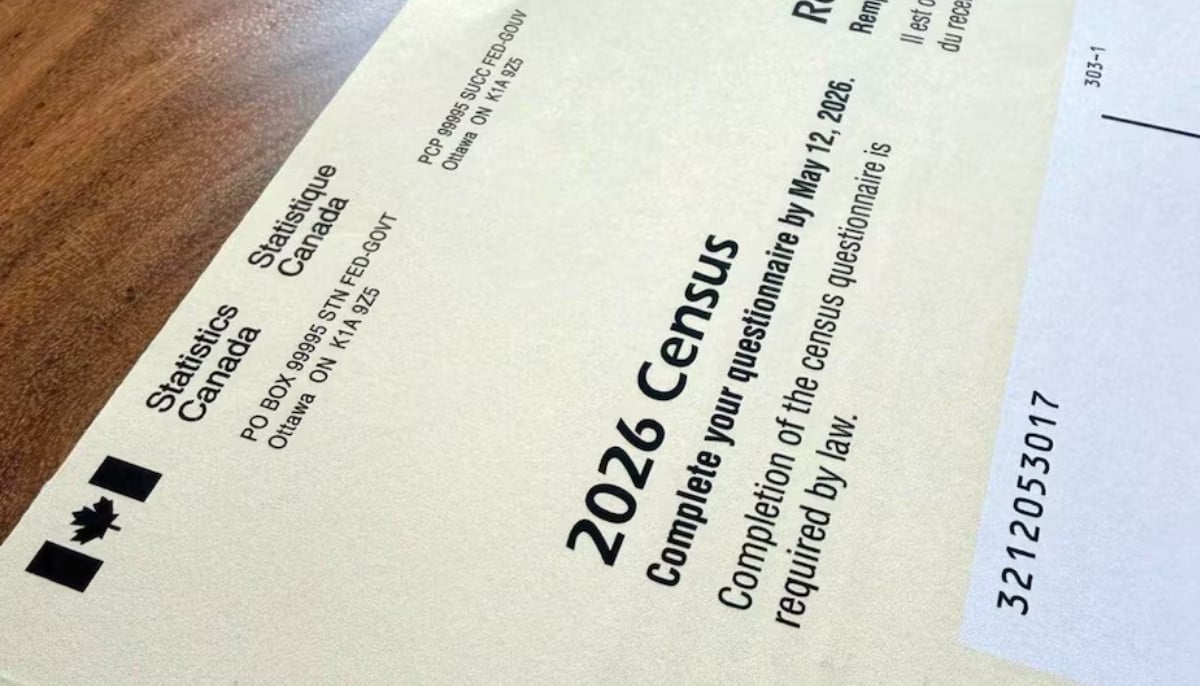 Canadians who missed census can expect calls and home visits