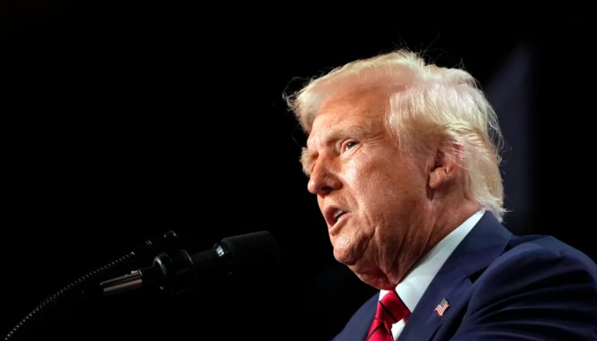 Trump order removes civil service protections for 8,000 US workers