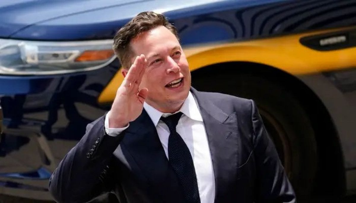 Elon Musk reveals 'Starmind', SpaceX's planned AI satellite megaconstellation