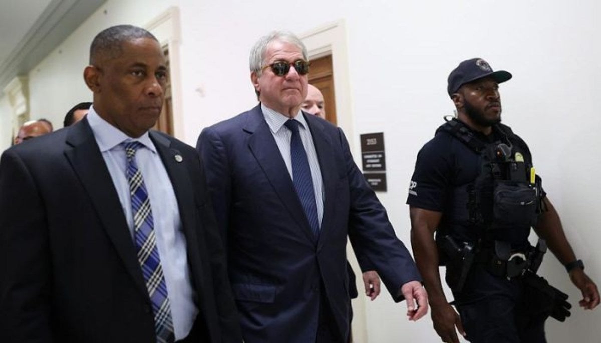 Billionaire Leon Black abruptly walks out of Epstein investigation hearing