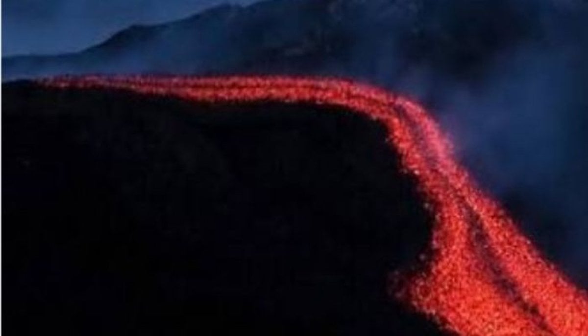 Watch: Fiery ‘Orange Lava’ streams down Mount Etna