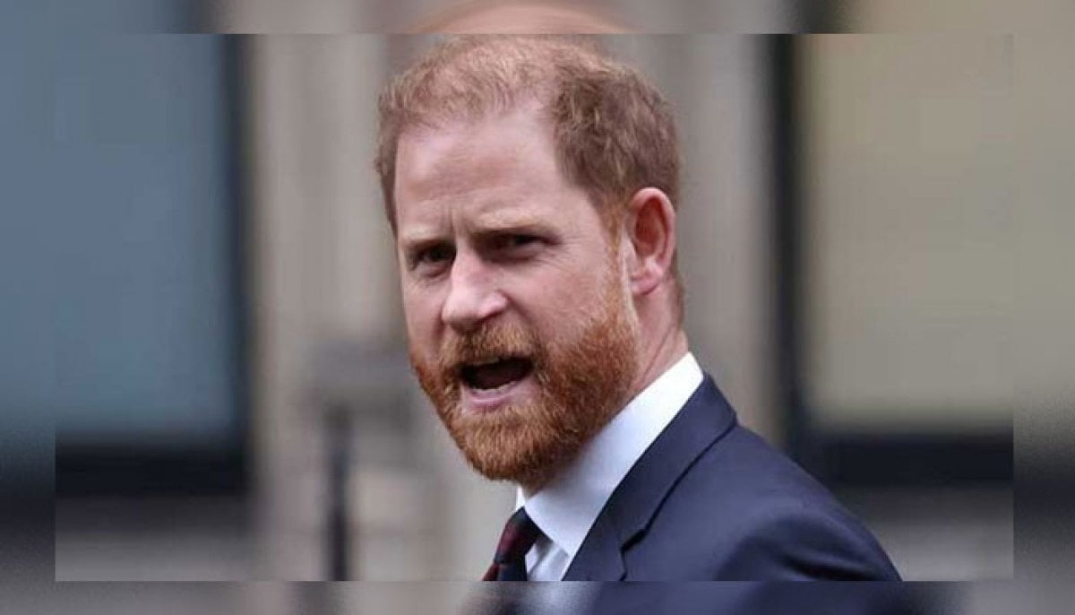 Prince Harry lands in UK after Buckingham Palace snub