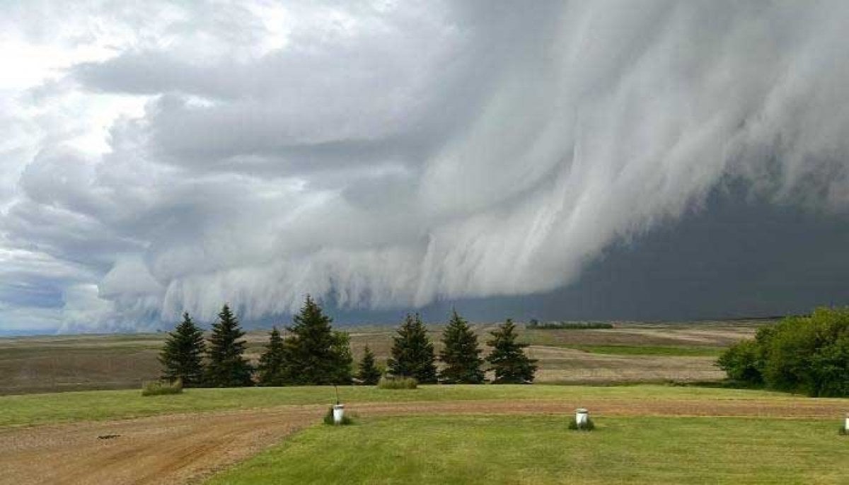Tornado watch eases but severe thunderstorm threat remains across Saskatchewan Tornado watch eases but severe thunderstorm threat remains across Saskatchewan
