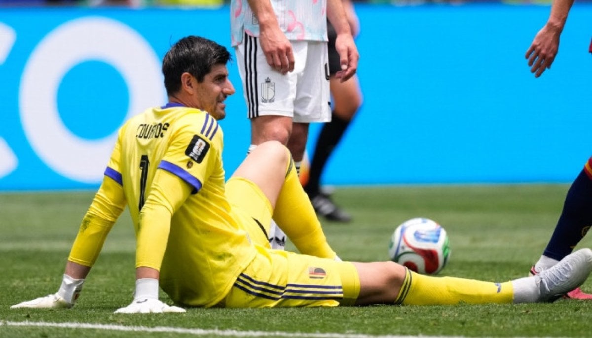 Thibaut Courtois suffers injury as Spain knock Belgium out of World Cup