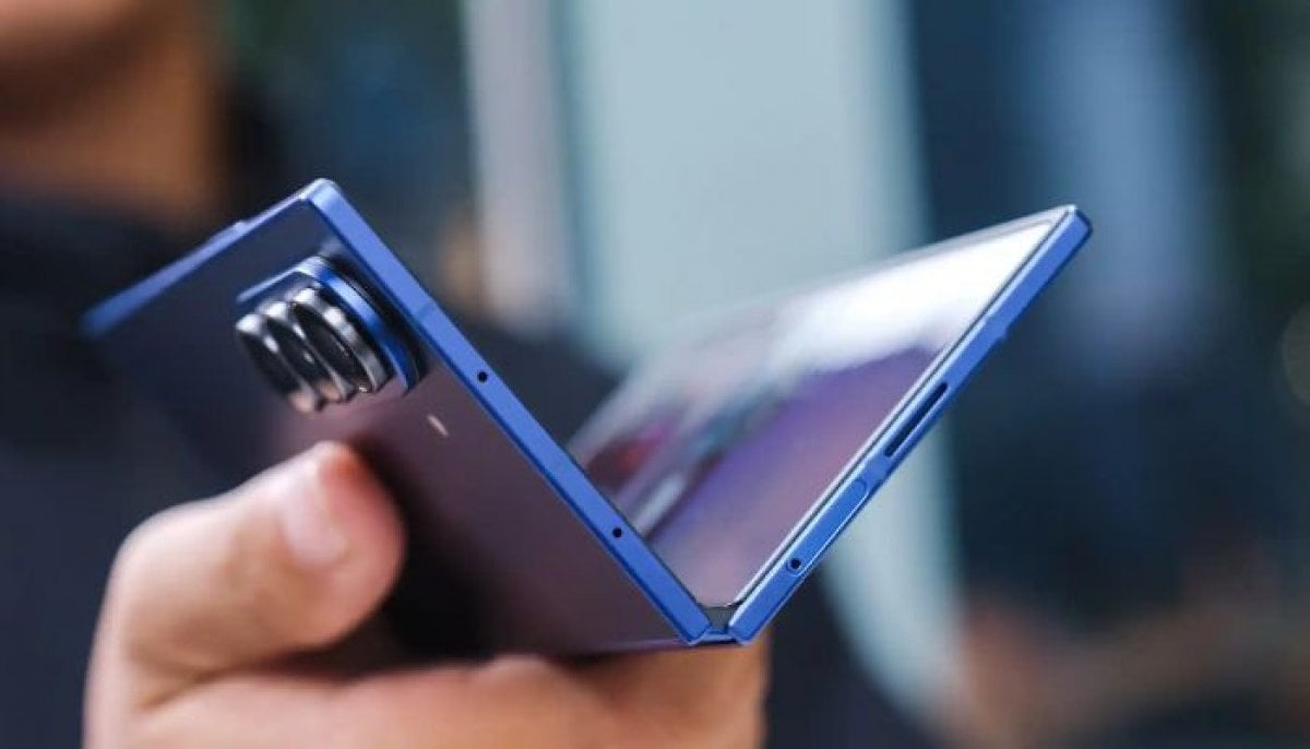 Samsung reveals Flex Titanium tech for Galaxy foldables