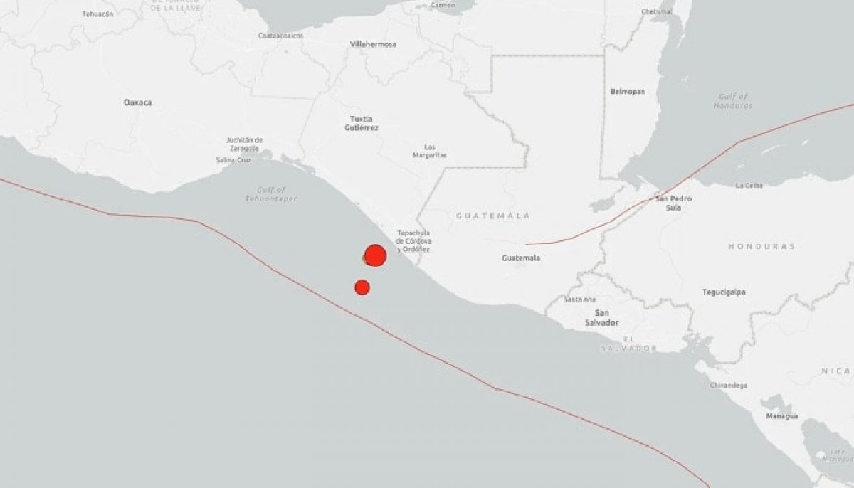 7.8 magnitude earthquake hits Mexico, felt across Guatemala, El Salvador, triggering tsunami warning