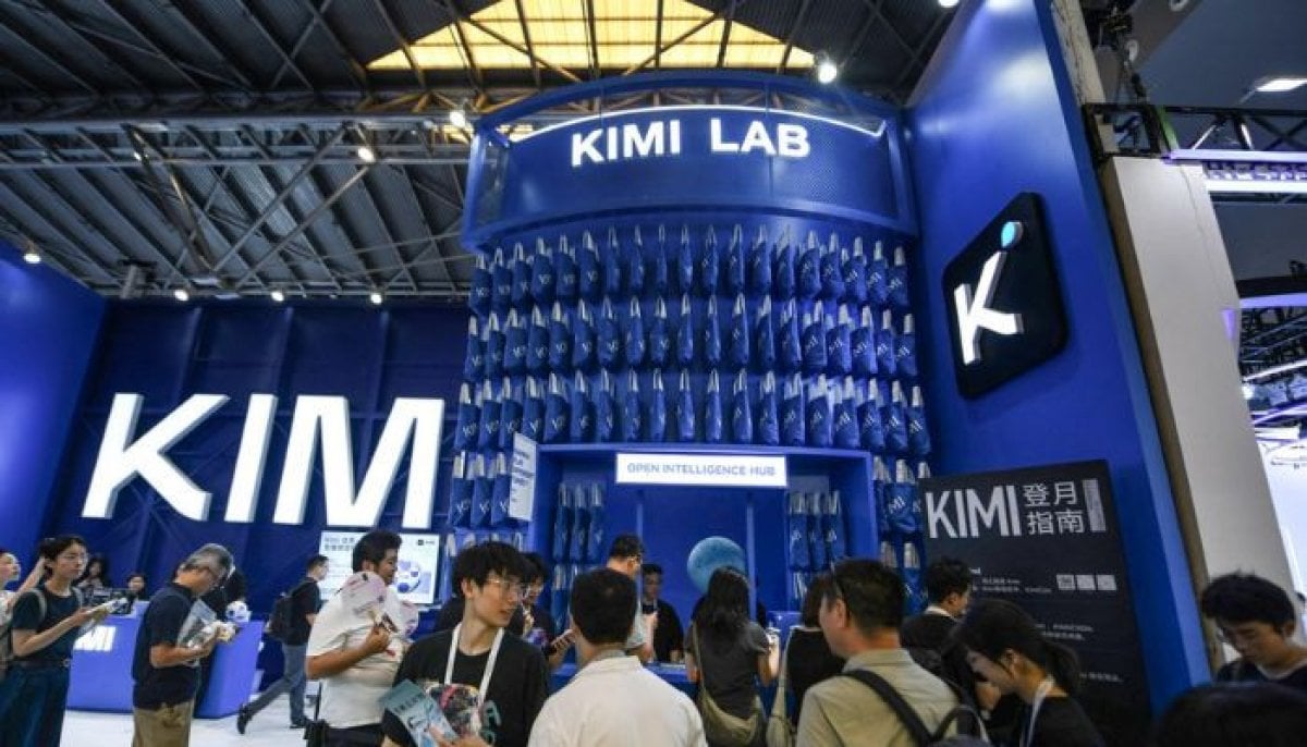Why China’s internet is obsessed with Moonshot’s viral new Kimi model
