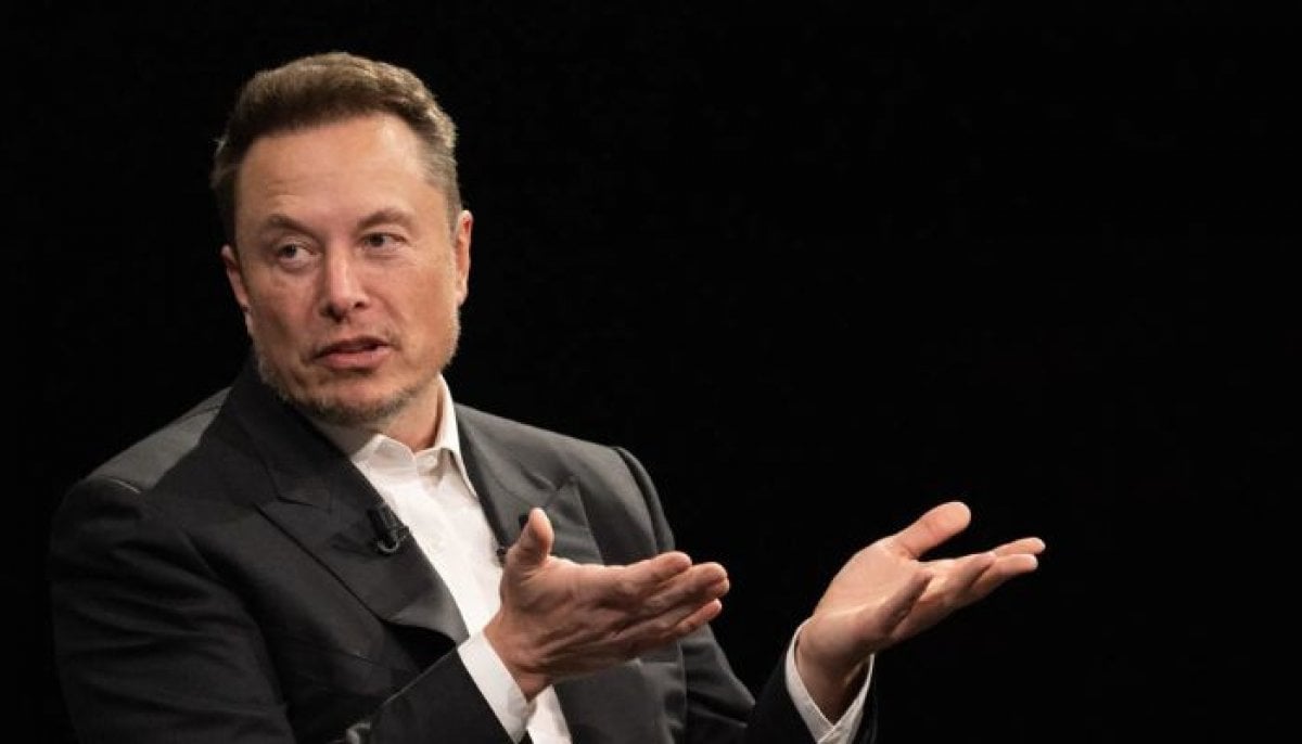 Musk says 'enjoy the ride' on AI, hours before control crisis
