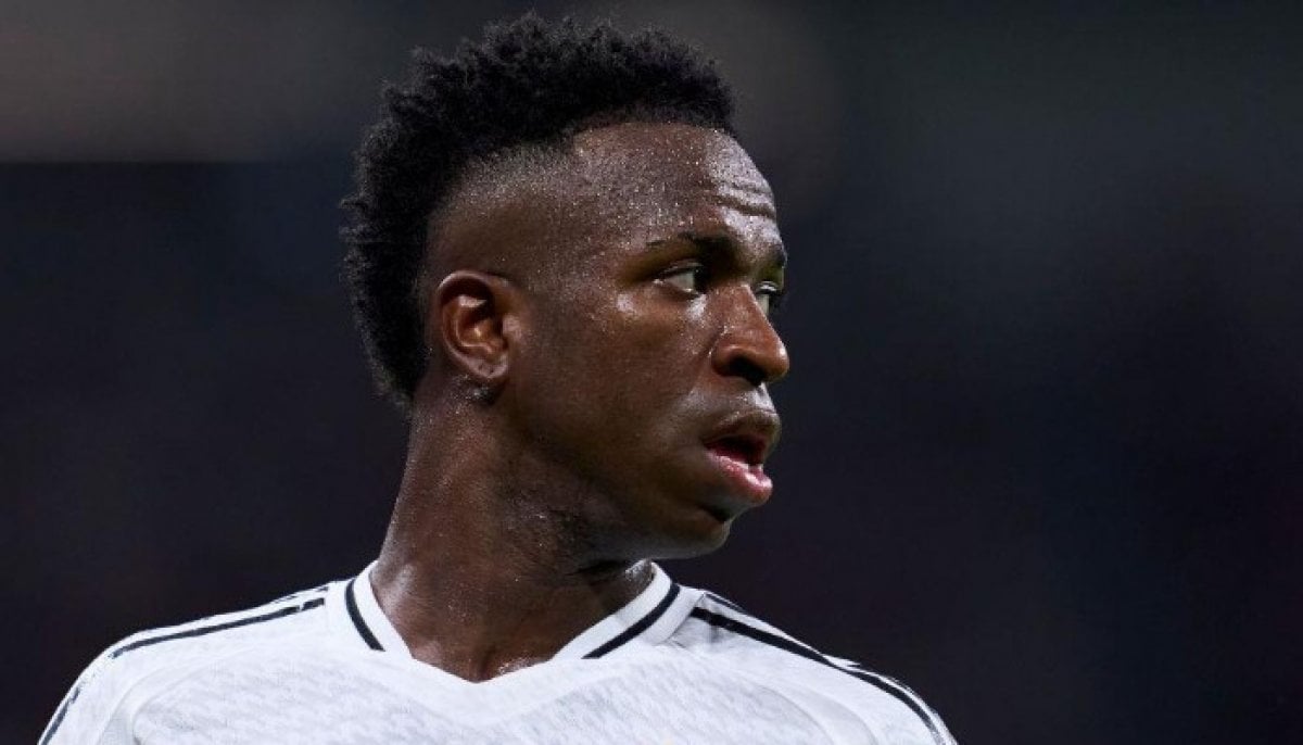 Arsenal consider move for Vinícius Júnior amid Real Madrid contract uncertainty