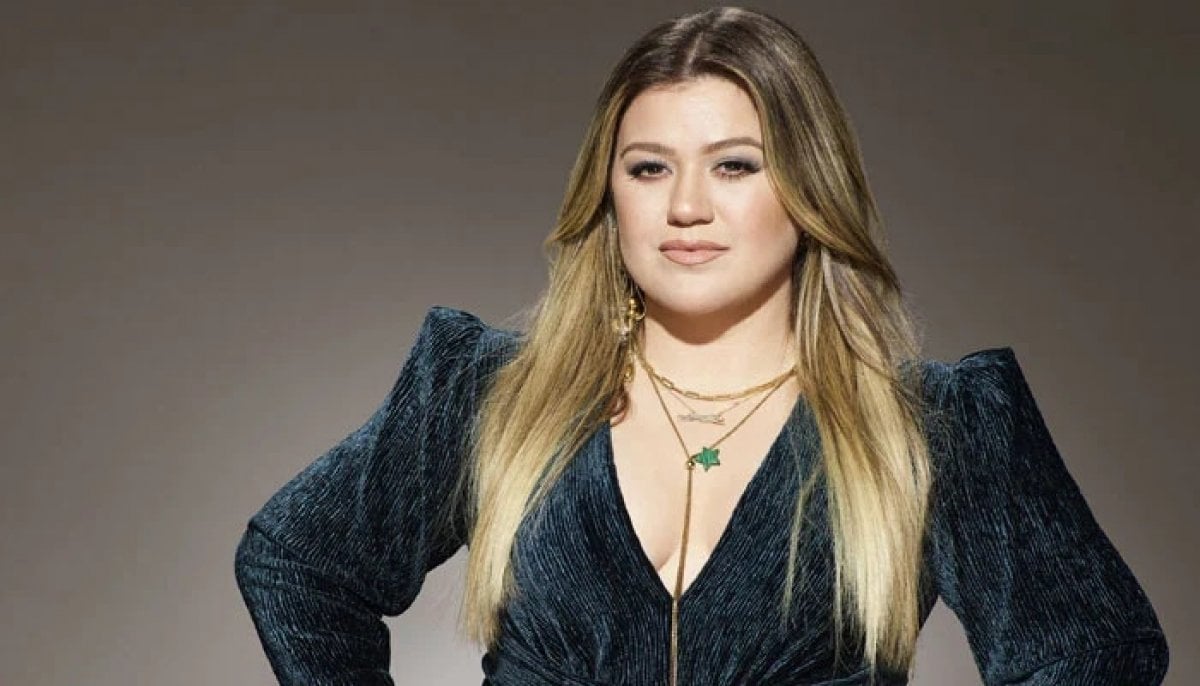 Kelly Clarkson talks about making single life ‘magical’ in fresh confession