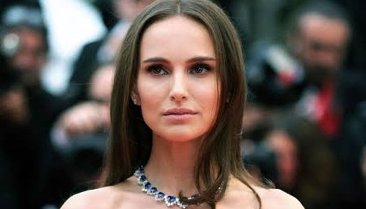 Natalie Portman shares rare look at baby bump in final weeks of pregnancy