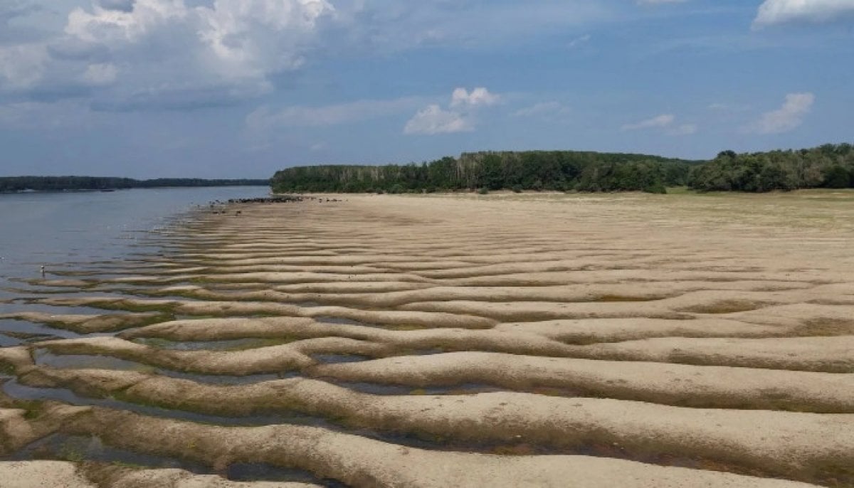 Danube river levels force shutdown of Hungary's Paks nuclear power plant