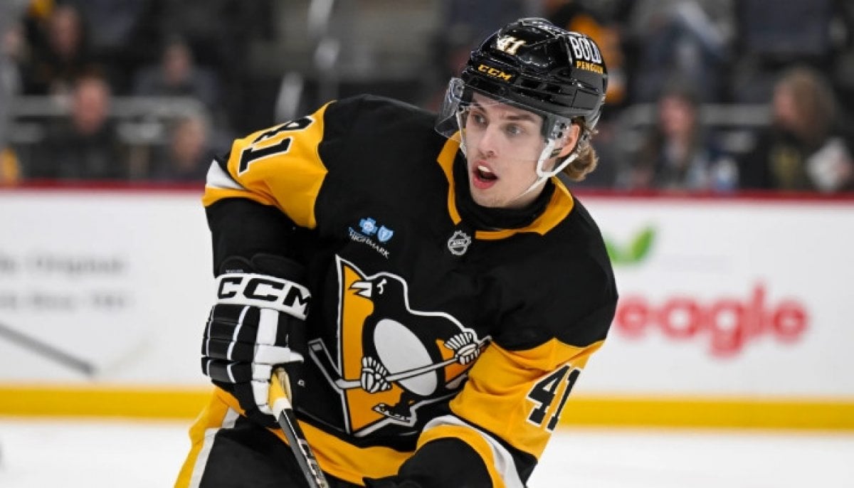 Penguins sign Ville Koivunen to eight-year contract extension