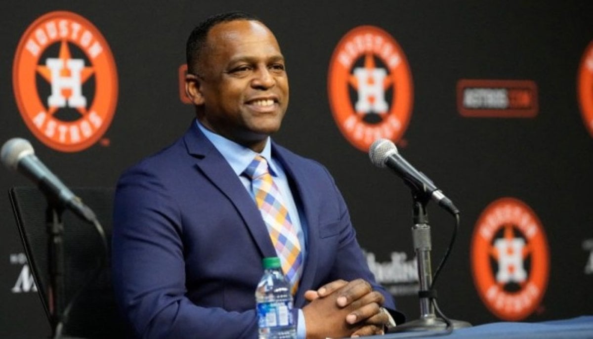 Houston Astros fire GM Dana Brown after losing six of eight games