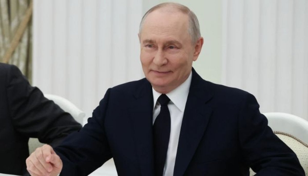 Putin allows state takeover of key Russian sites as UK expands Ukraine missile support 