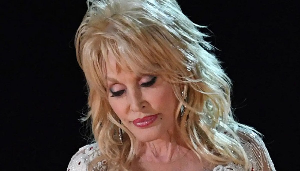 Dolly Parton Wikipedia 'hijacked' as fans mourn cultural icon's death  