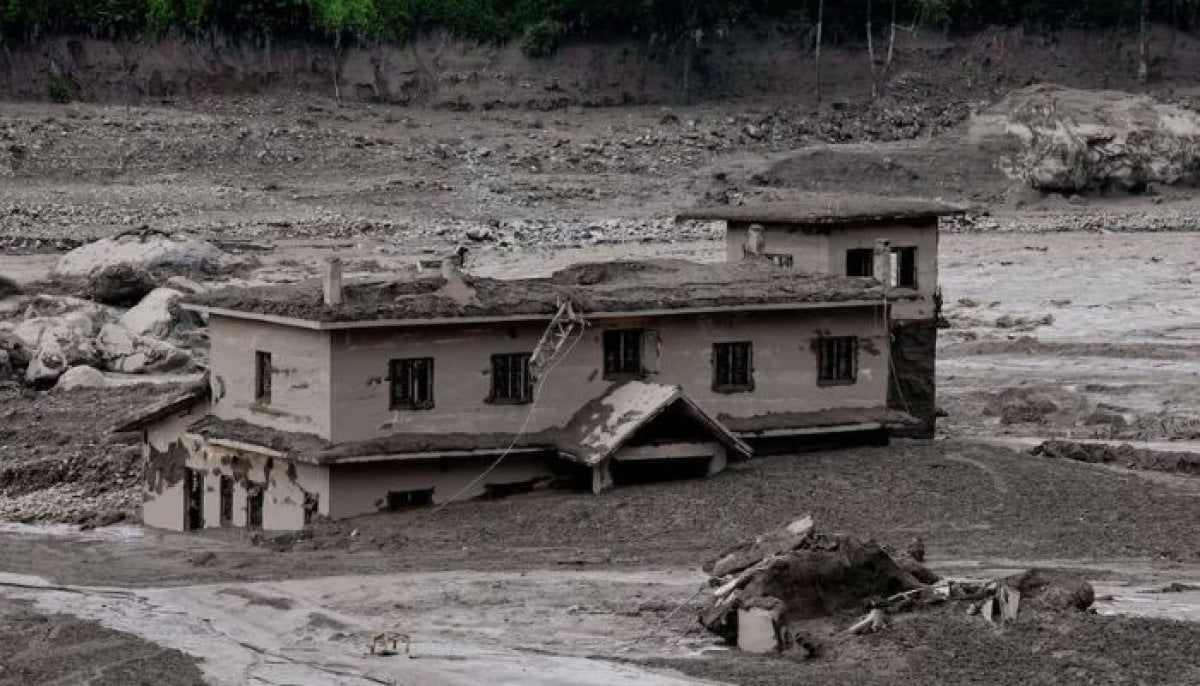 Deadly Nepal-Tibet border flash flood: 291 foreign tourists among 384 missing 