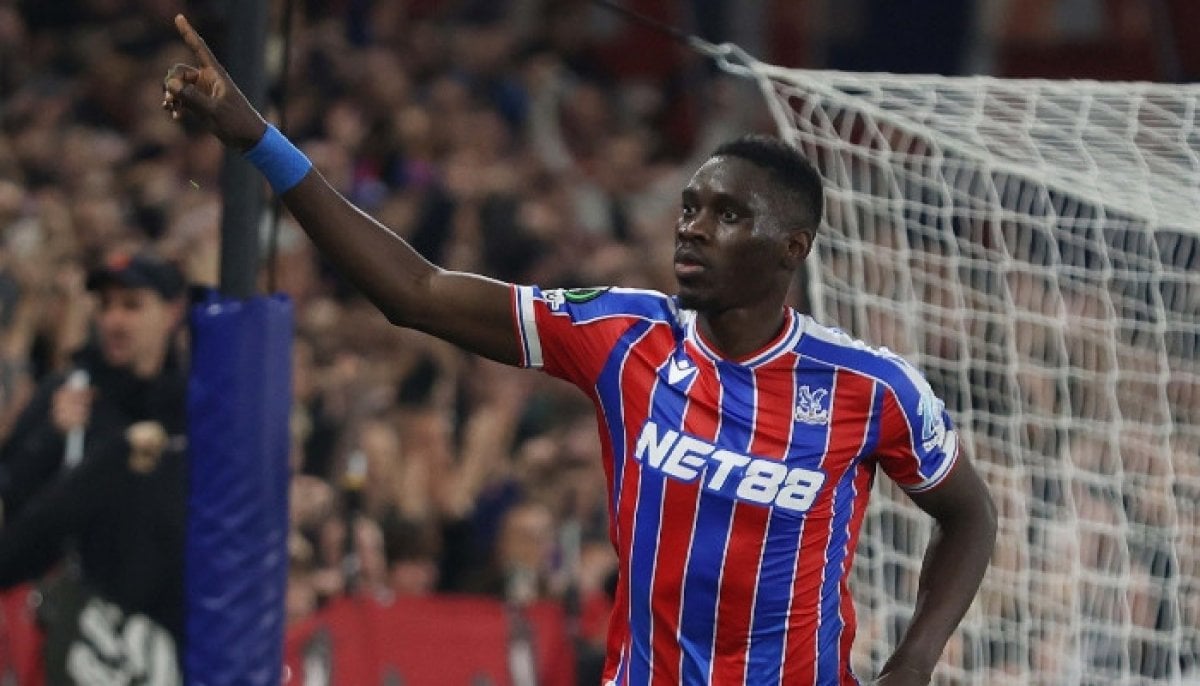 Crystal Palace refuse £50m Liverpool offer for Ismaila Sarr