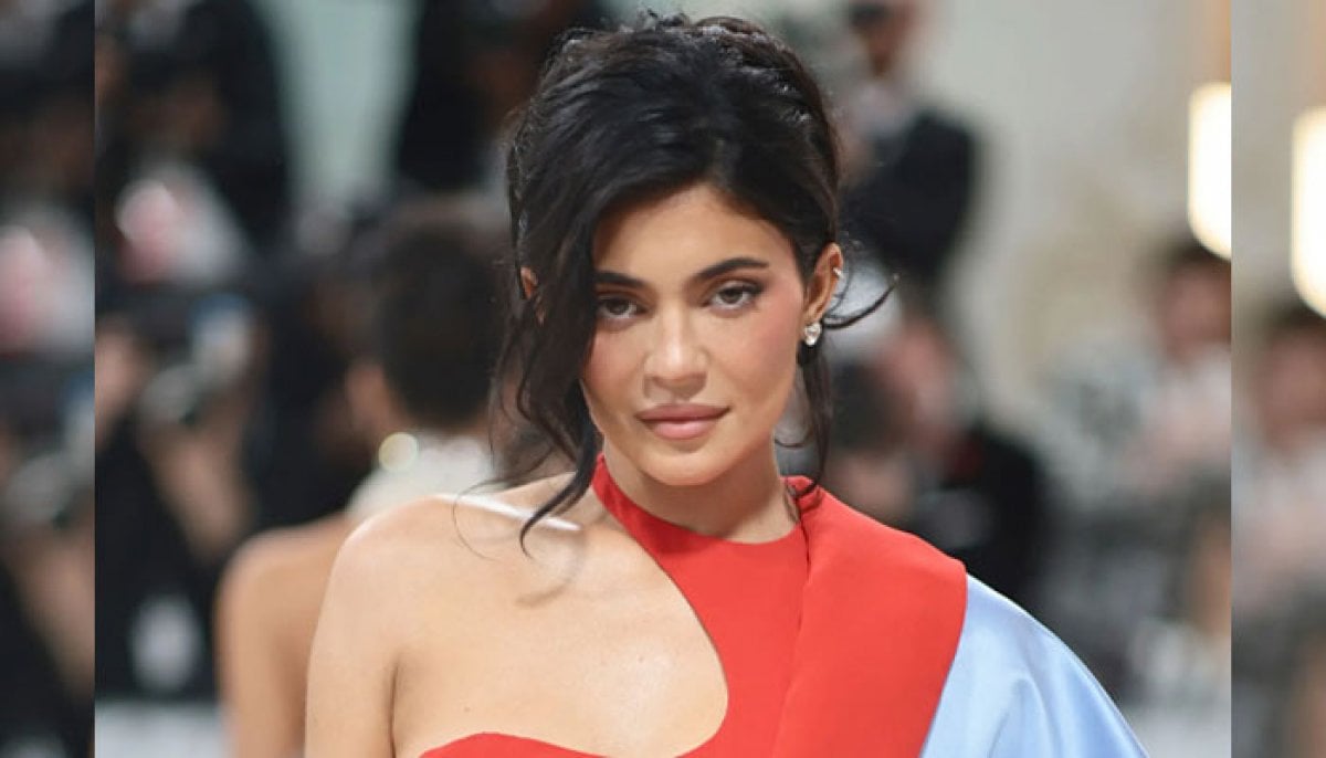 Kylie Jenner drops major hint about her next beauty procedure: 'I want them bigger'