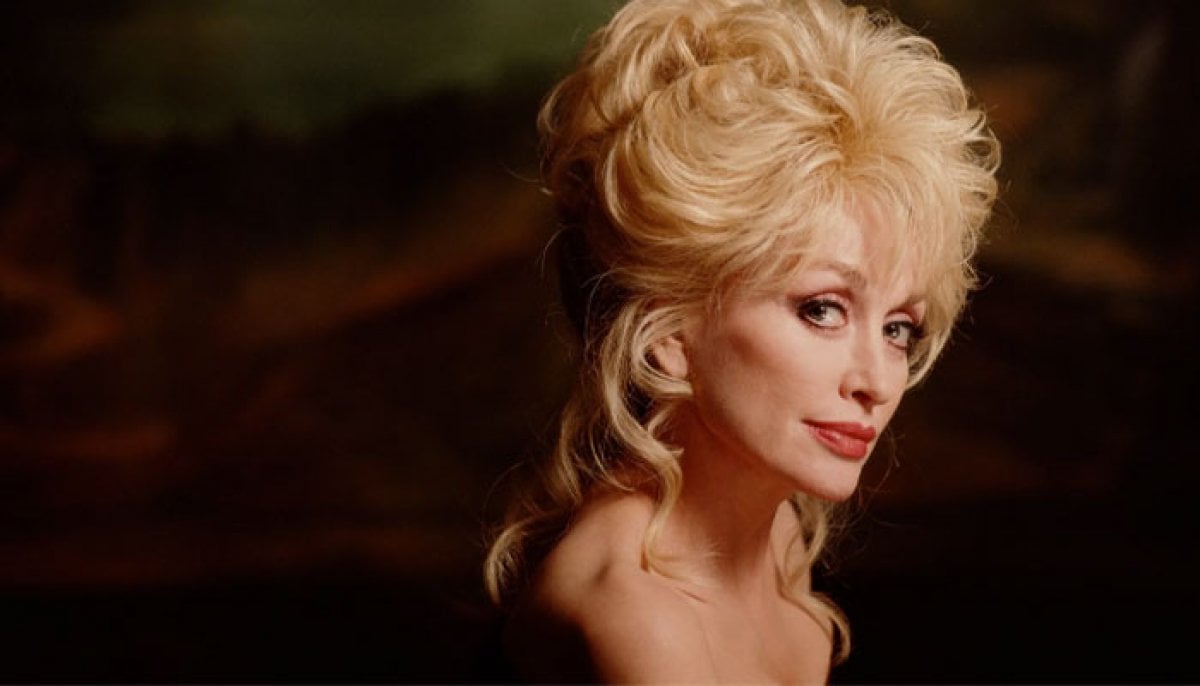 Dolly Parton's loved ones gather at Nashville burial site
