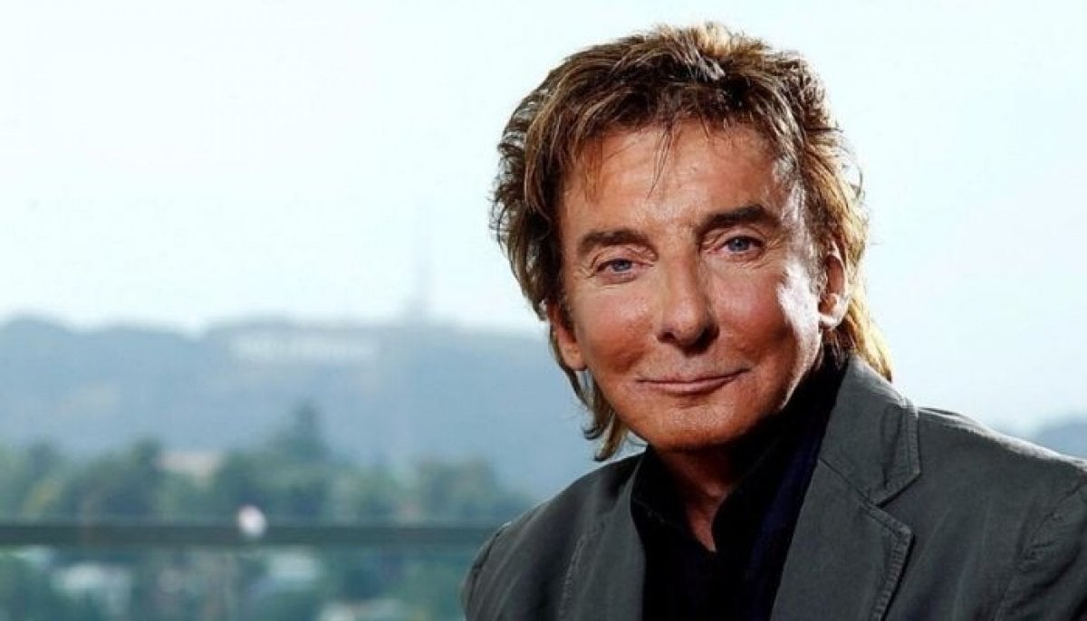 Barry Manilow leaves his inner circle 'little nervous' amid ongoing cancer battle