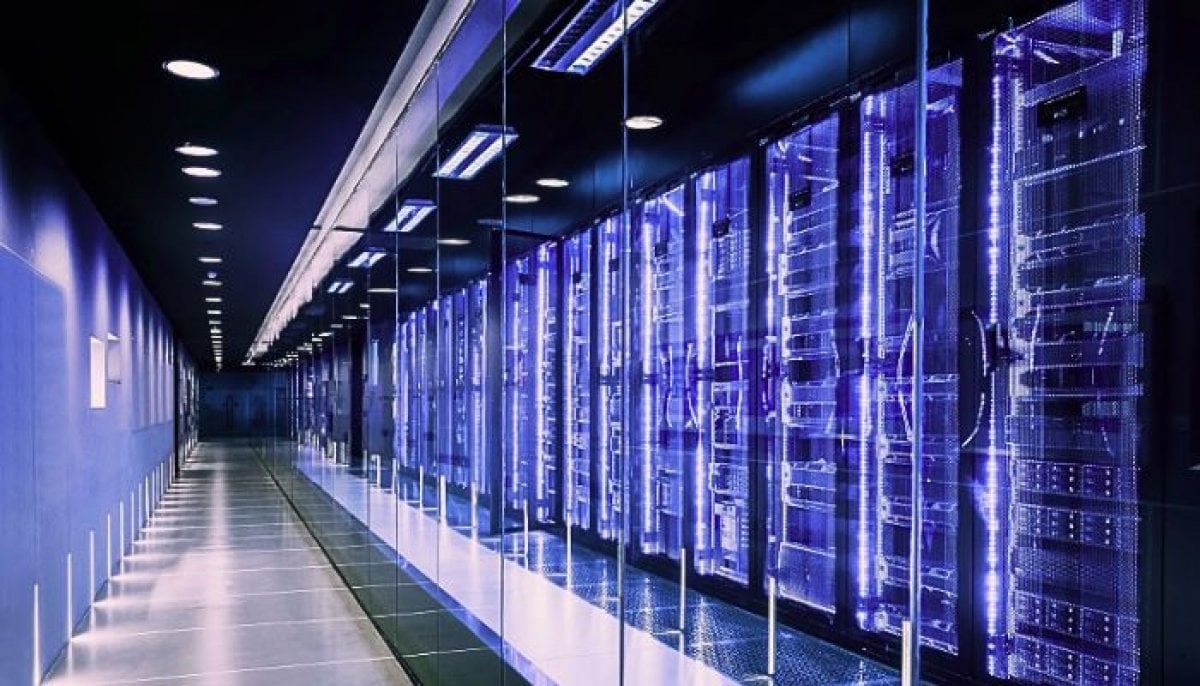 Texas GOP turns on big tech as AI data centers spark voter revolt