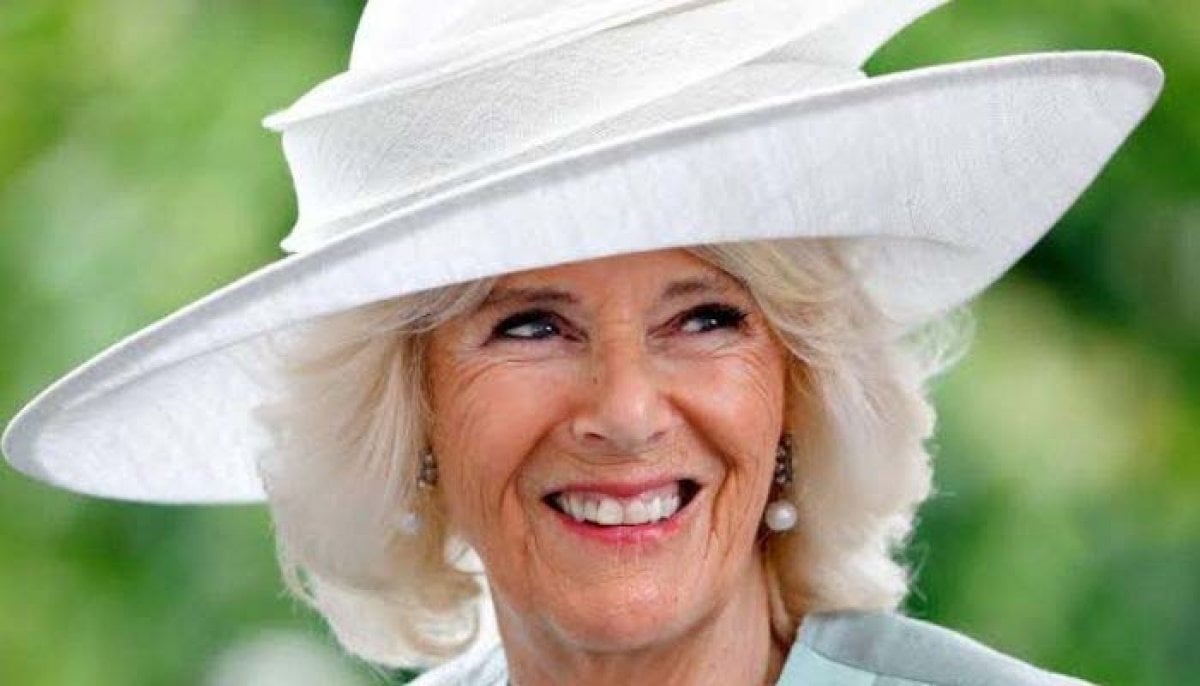 Queen Camilla's behind the curtain moment from Letters Live event revealed
