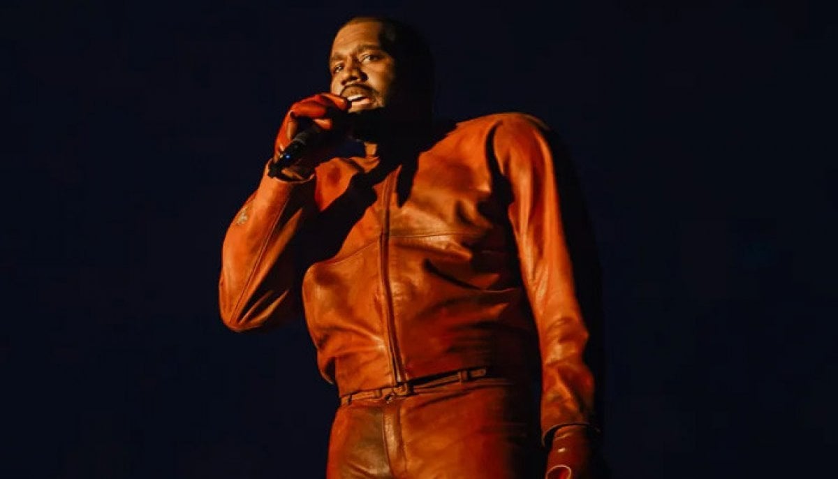 Kanye West named 'hottest rapper right now' after Chicago shows