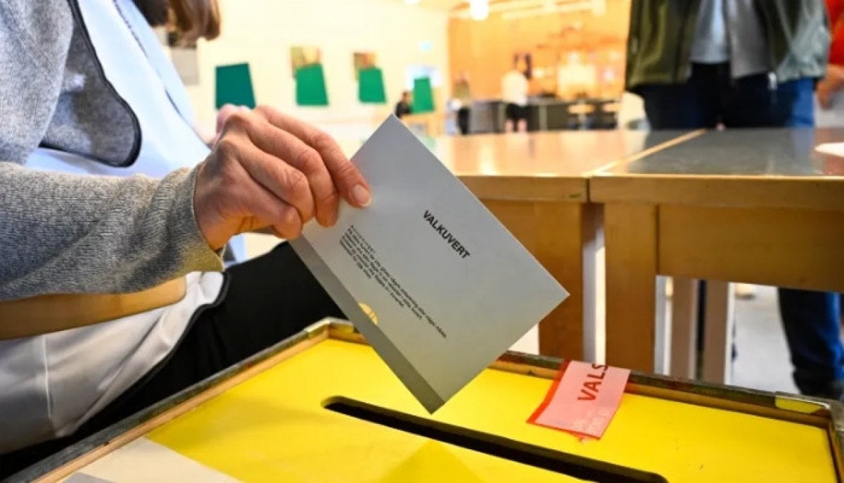 Sweden election too close to call as centre-left leads by just one seat
