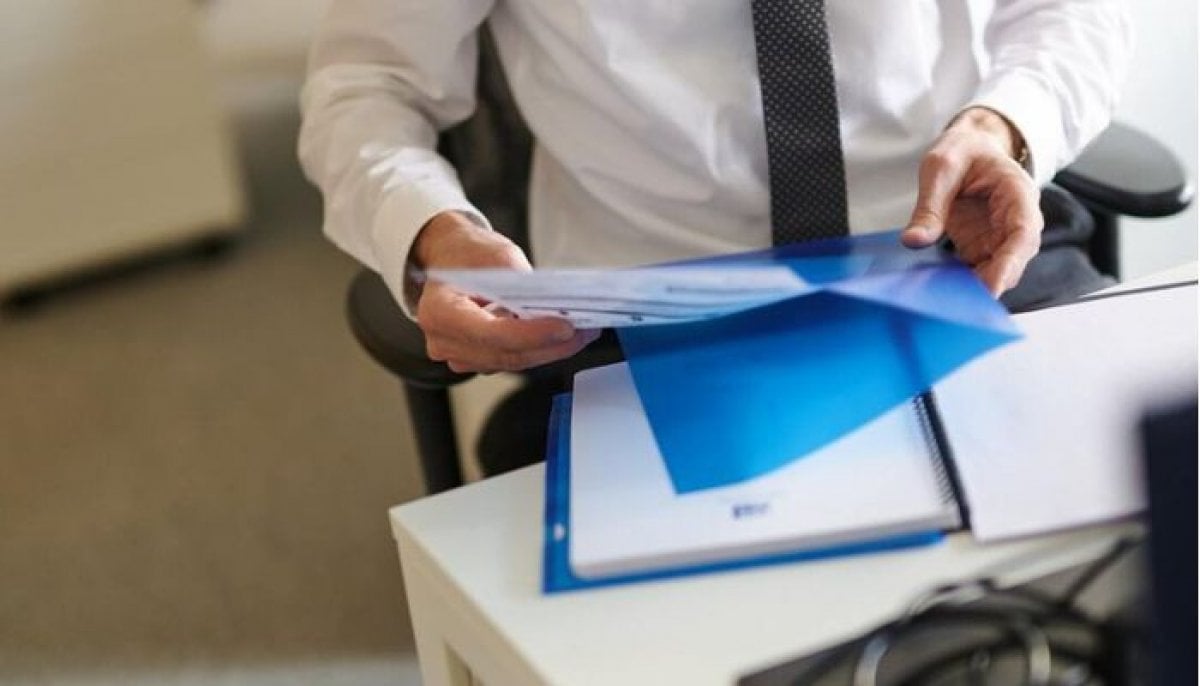 US jobless claims drop sharply below forecasts: Here’s why