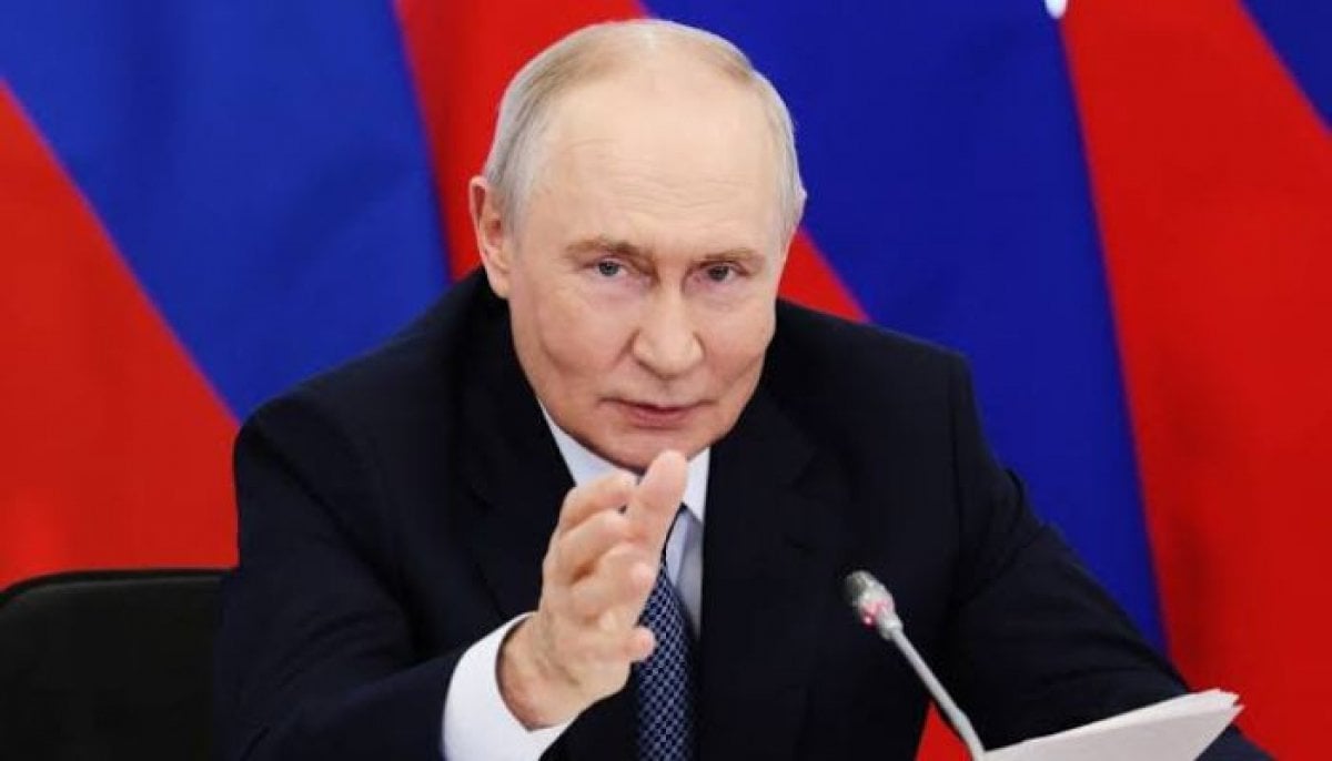 Duma elections: Putin casts online vote in Russia 
