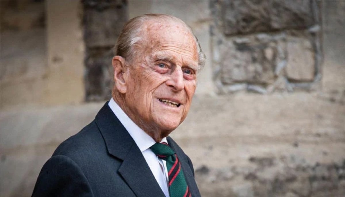 Prince Philip overpowered King Charles on Diana funeral