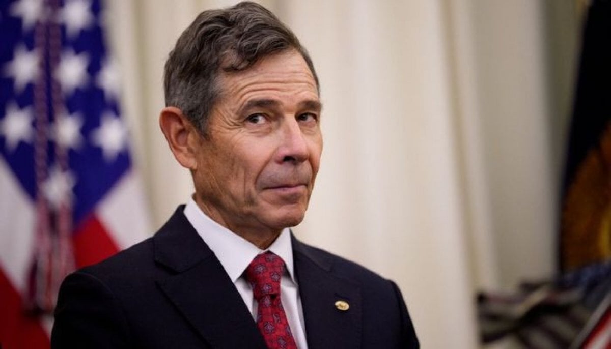 Republican senator calls for investigation into Trump family business dealings: What to know
