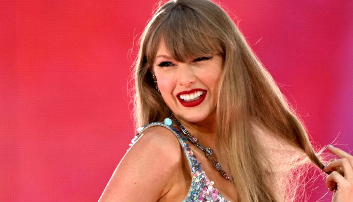 Taylor Swift leaves Swifties excited with cryptic clues and countdown clock