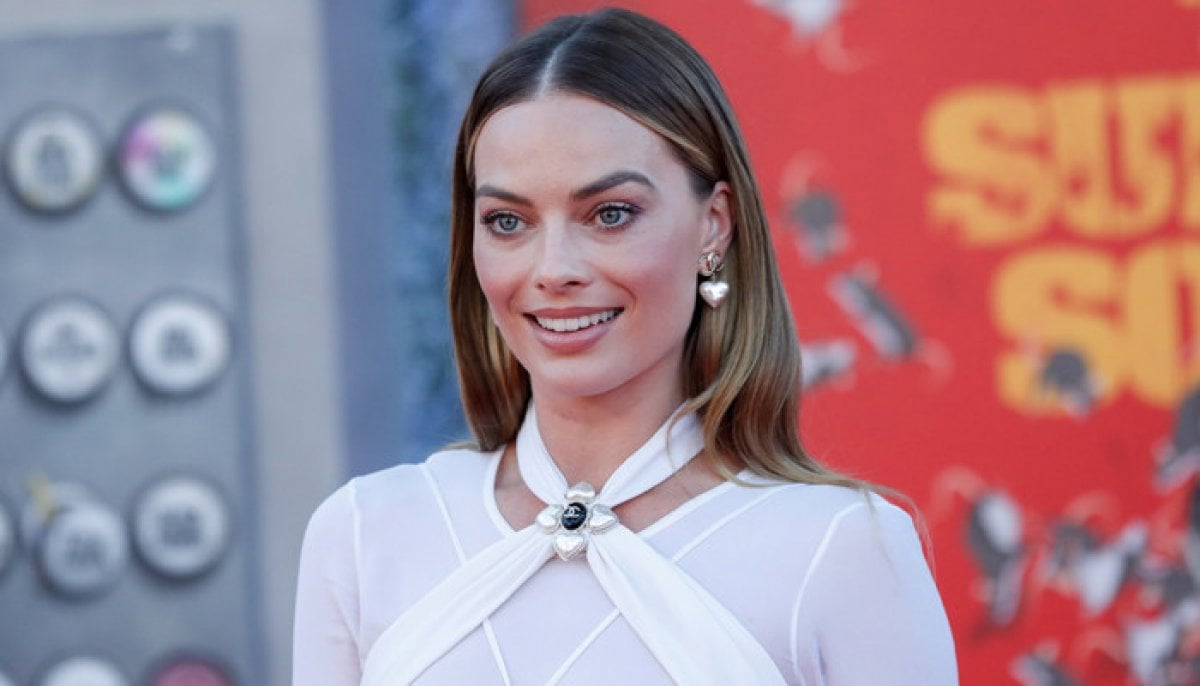Margot Robbie drops famed maiden name 