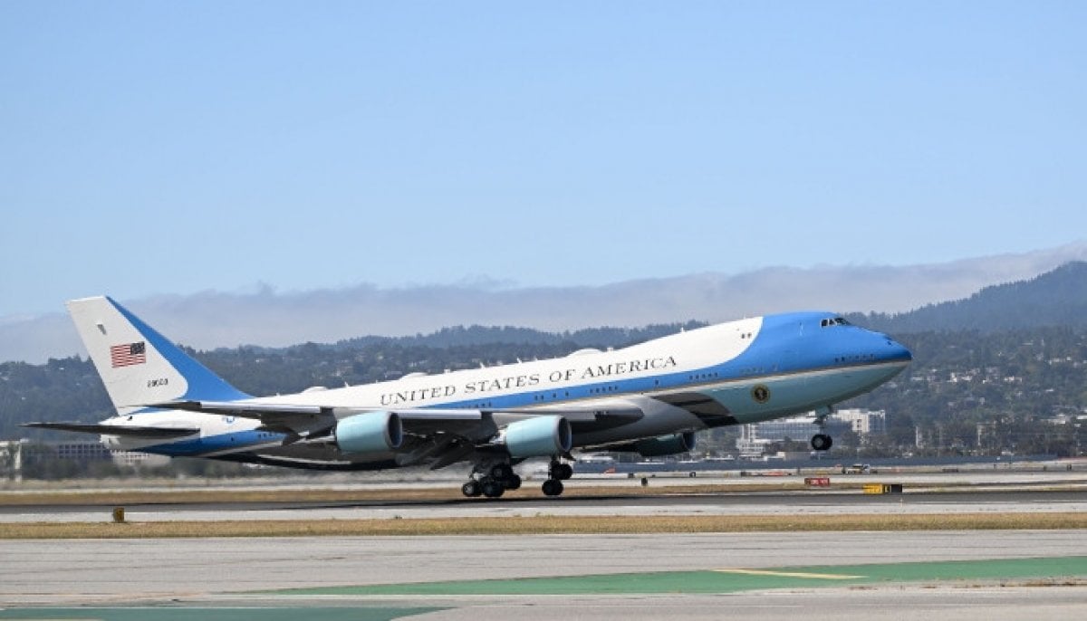 Trump administration blocks CNN from Air Force One amid ongoing press dispute